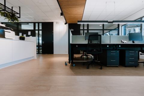 Inrichting kantoorpand Carmat /7Co Textiles te Zevenbergen