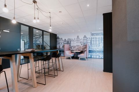 Inrichting kantoorpand Carmat /7Co Textiles te Zevenbergen