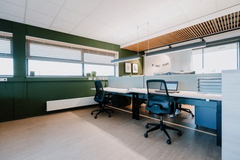 Inrichting kantoorpand Carmat /7Co Textiles te Zevenbergen