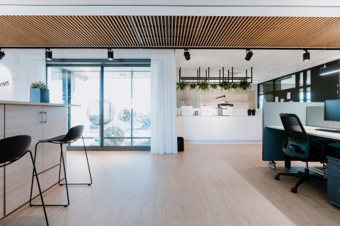 Inrichting kantoorpand Carmat /7Co Textiles te Zevenbergen